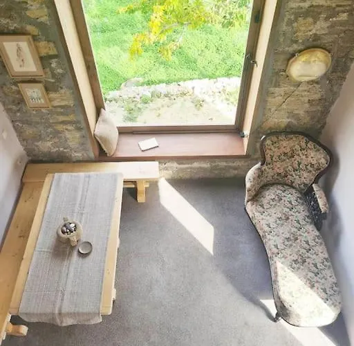 Hidden Gem Of 1900, 7km From Sea *